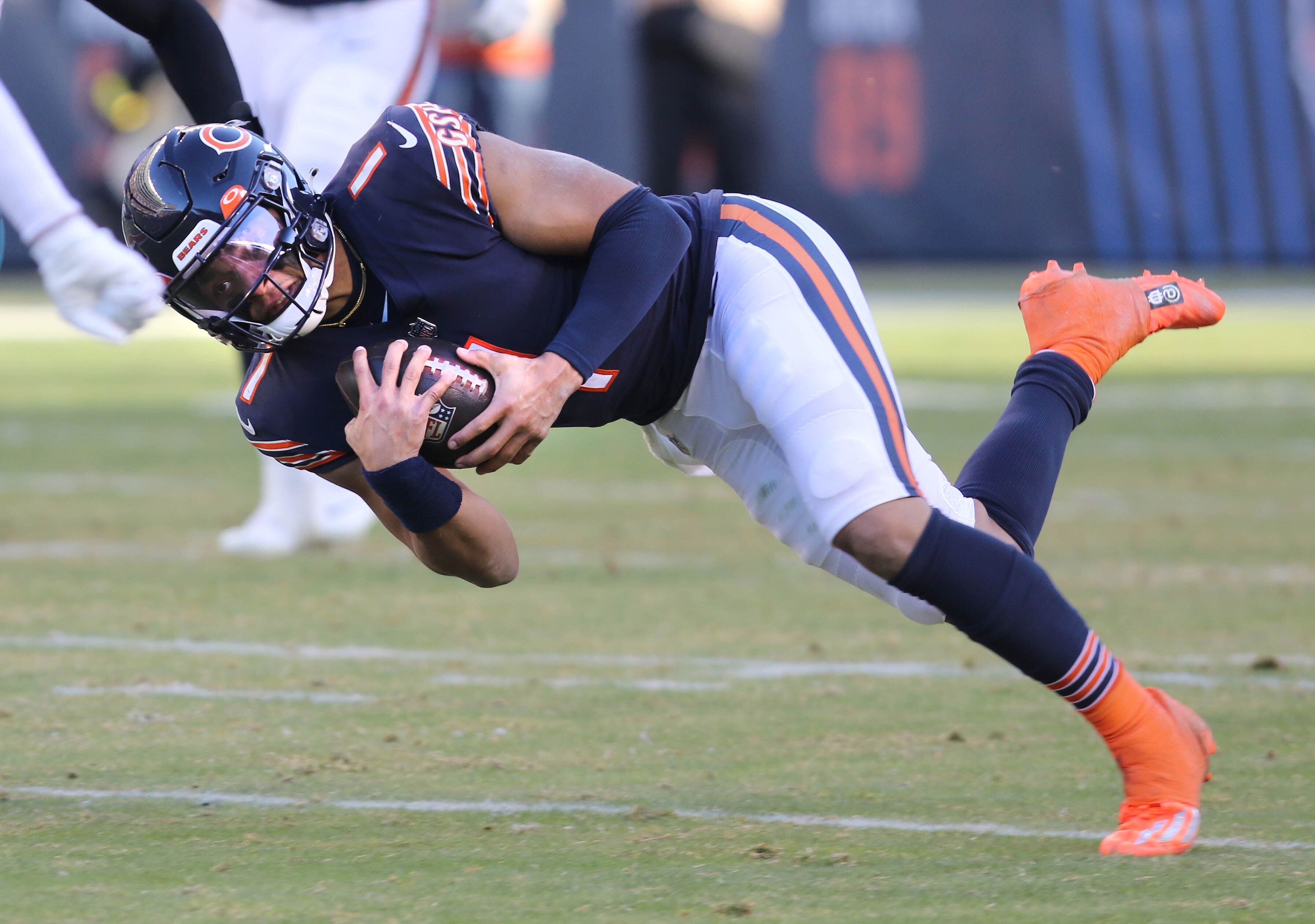 Projecting the Chicago Bears' depth chart following roster updates