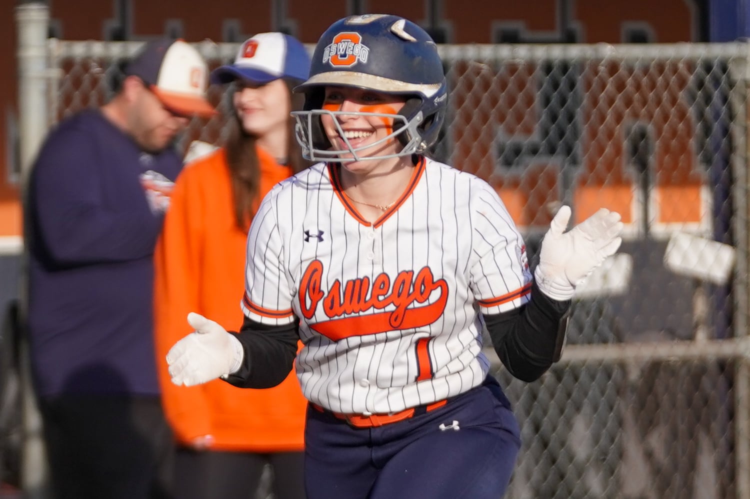 Softball: Oswego hits 4 homers, blasts past Downers Grove South