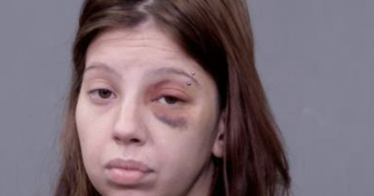 Woman At Joliet Hospital Accused Of Battering Spitting In Face Of Nurse Cops Shaw Local 