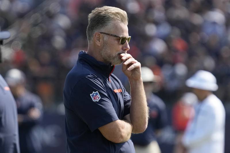 Chicago Bears head coach Matt Eberflus watches players during an NFL football training camp practice in Lake Forest, Ill., Saturday, July 27, 2024. (AP Photo/Nam Y. Huh)