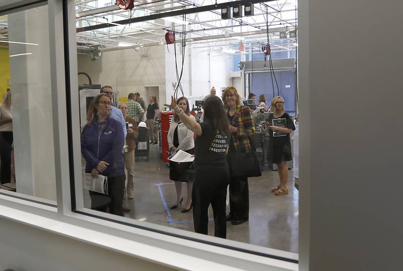 Kelly Gschwend leads a tour of the Foglia Center for Advanced Technology and Innovation on Tuesday, Sept. 3, 2024, at McHenry County College.