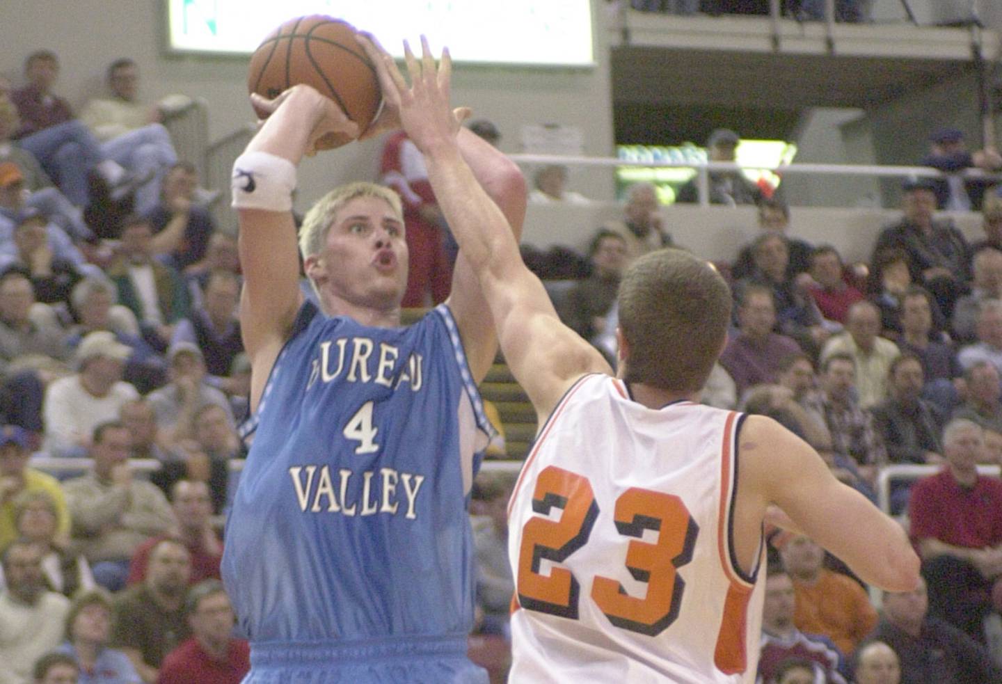 Bureau Valley basketball 2001.