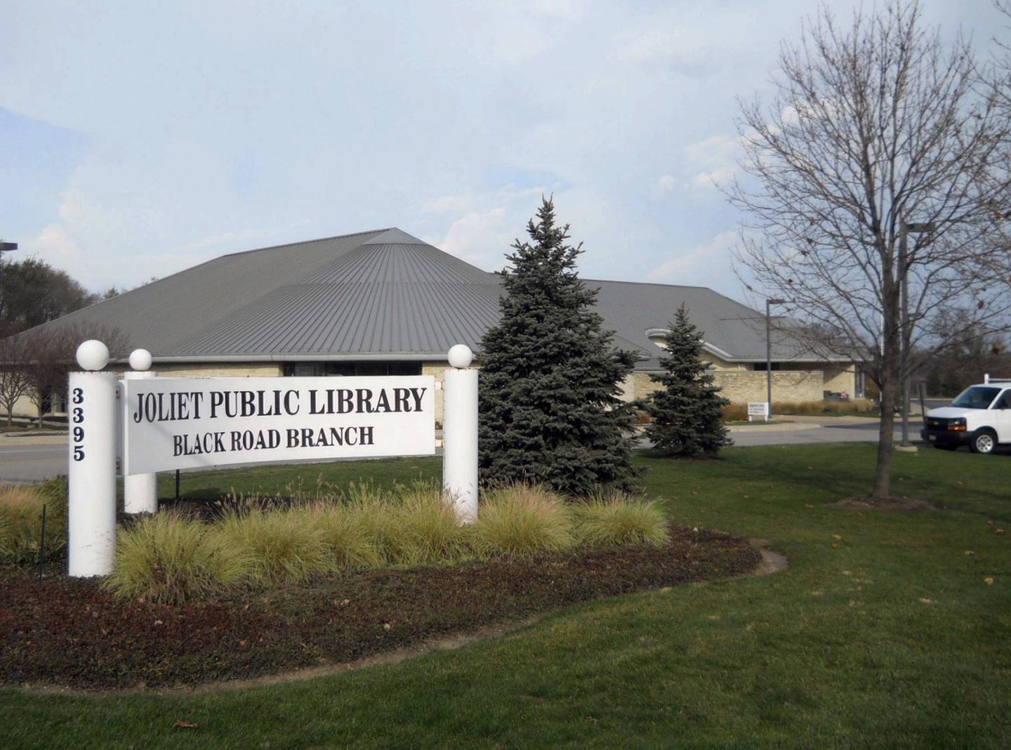 The Black Road Branch of the Joliet Public Library