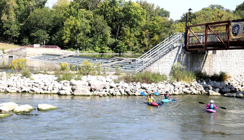 Students from Naperville Central High School kayak on the Fox River in Yorkville. According to the Illinois Department of Natural Resources (IDNR), the Glen D. Palmer Dam in Yorkville is not scheduled for removal or any modifications.