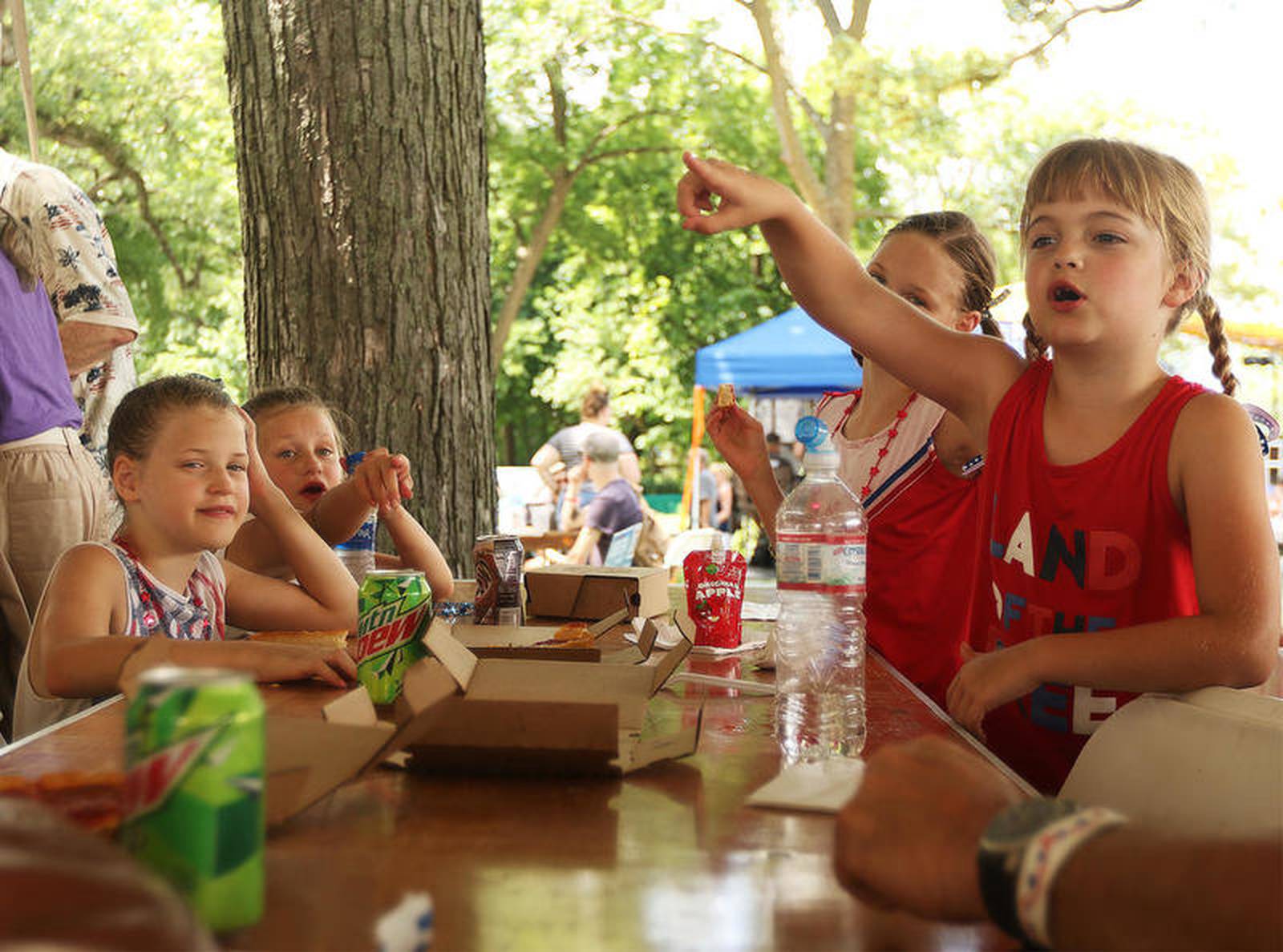 Fourth of July celebration kicks off Lakeside Fest in Crystal Lake