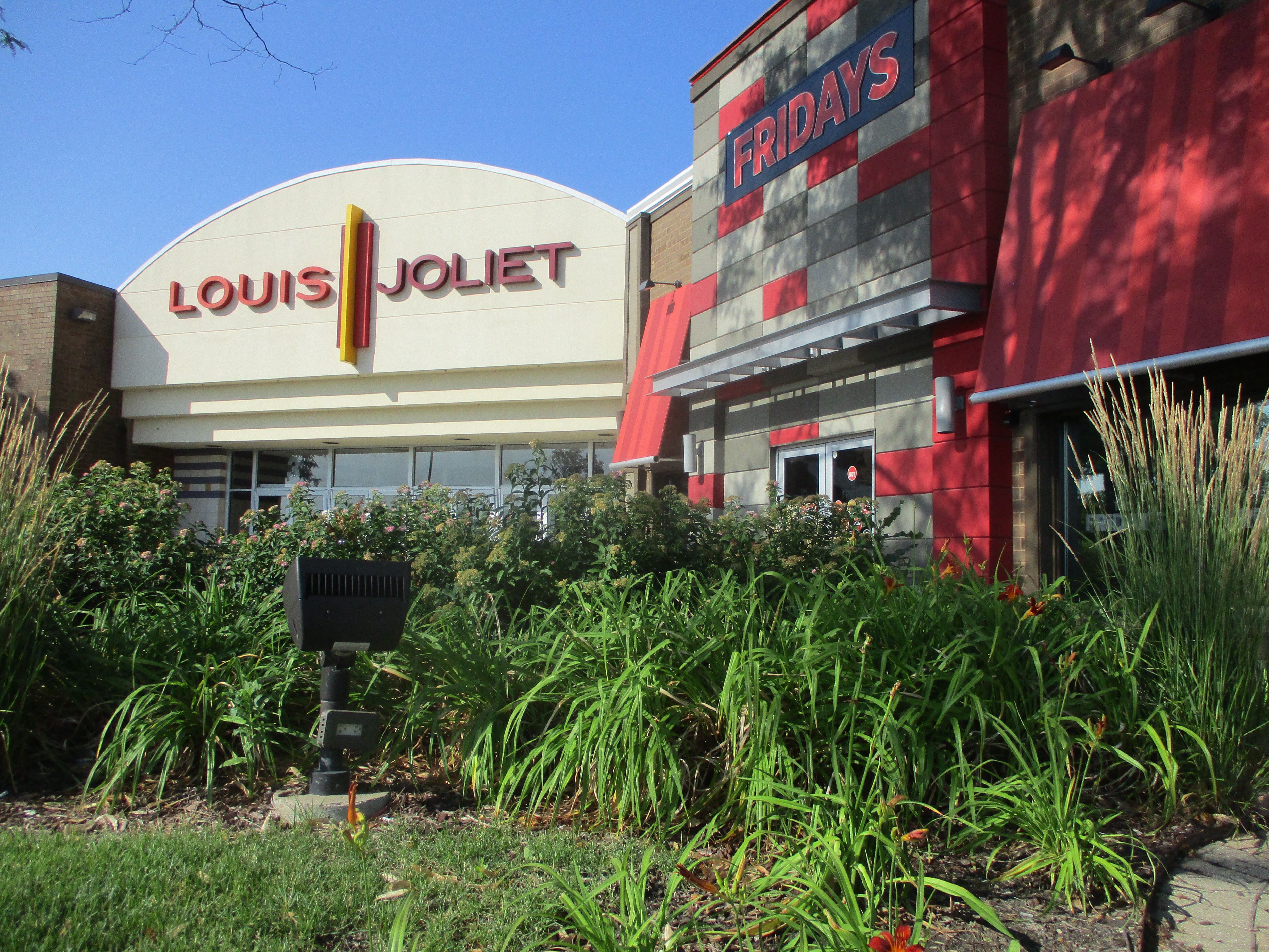 Louis Joliet Mall shopping plan