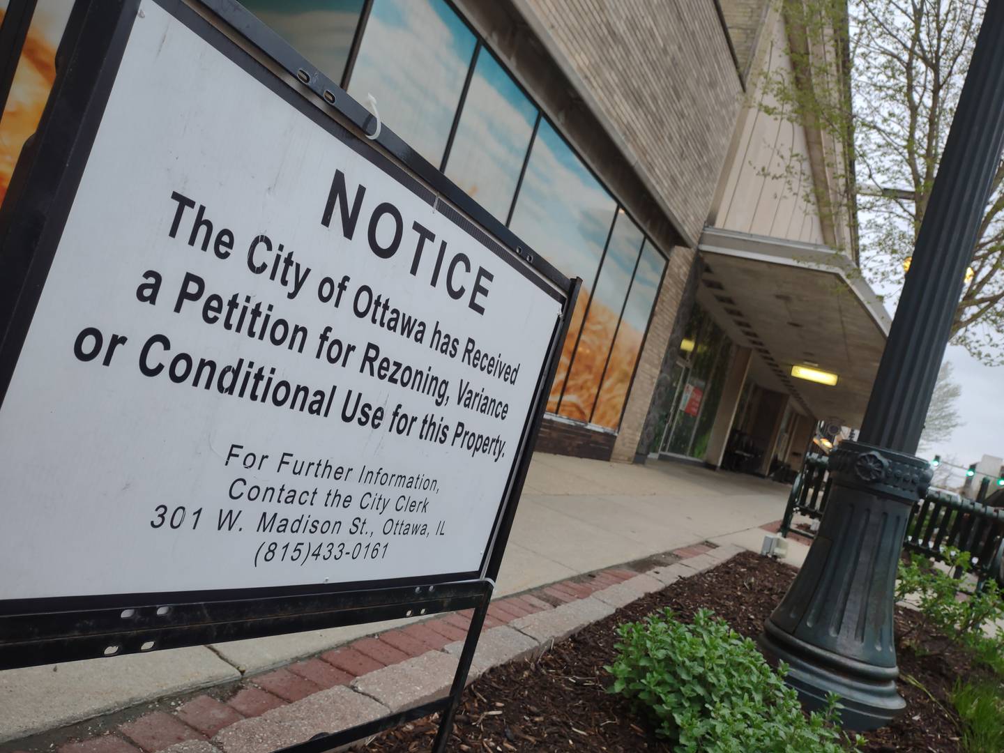 A notice was placed in front of the Woolworth and Carson buildings in downtown Ottawa notifying citizens of the permits requested by CL Enterprise.