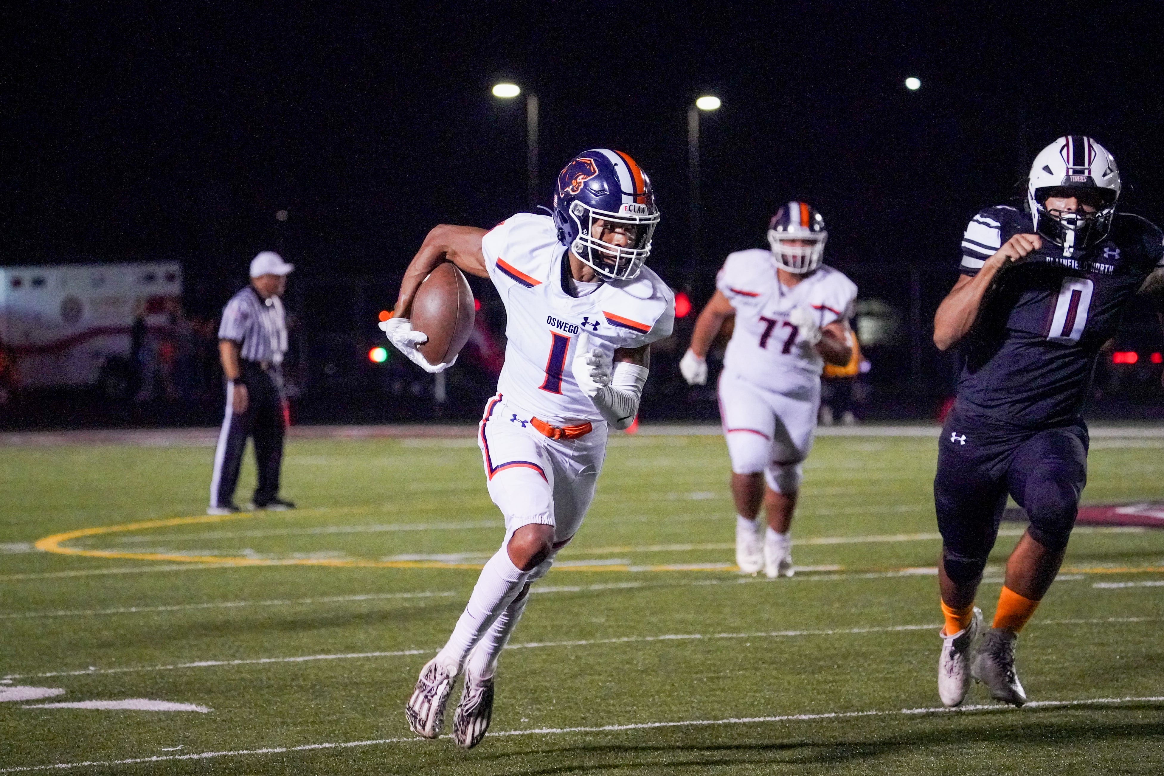 Oswego’s Jeremiah Cain, just committed to Northern Iowa, is quite a catch as big-play threat