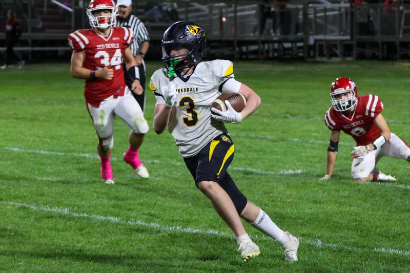 Caen Beckett of Riverdale runs ball on Friday, October 18, 2024 at Richard Nesti Stadium in Spring Valley.