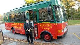 The Local Scene: Trolley tours around Starved Rock