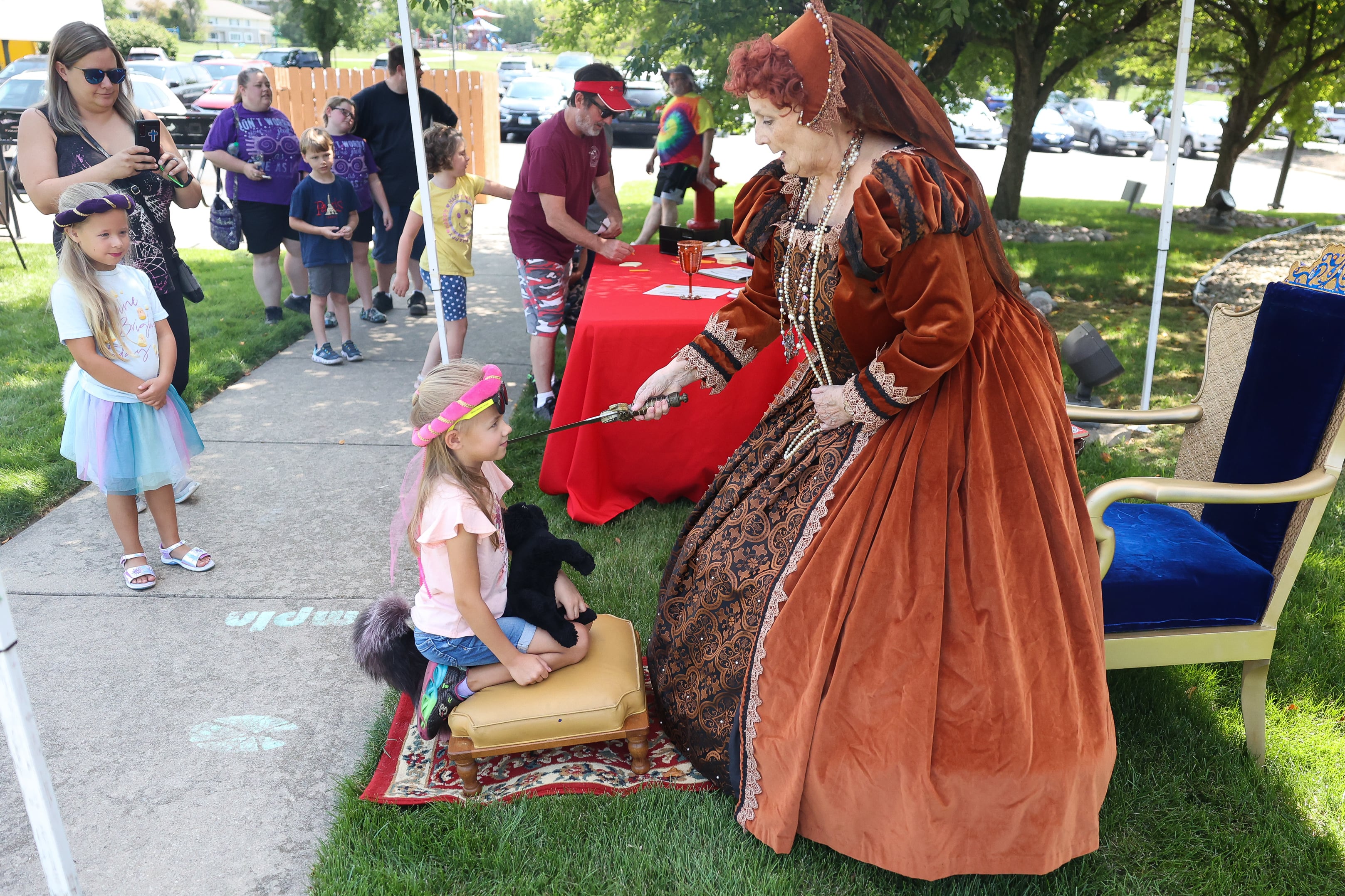 Joliet library tooketh Royal Faire attendees to medieval times