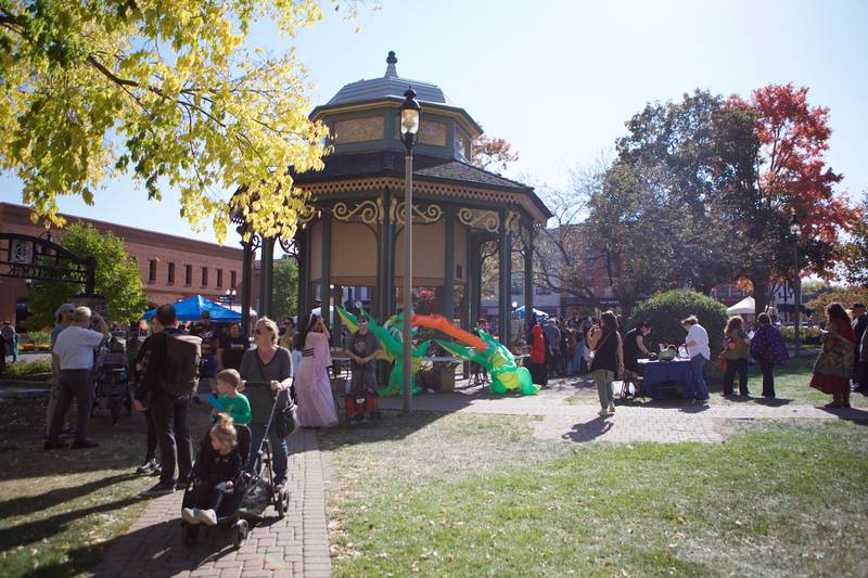 Town square full of attendees at the Witches and Wizards of Woodstock on Sunday, Oct. 20,2024 in Woodstock.