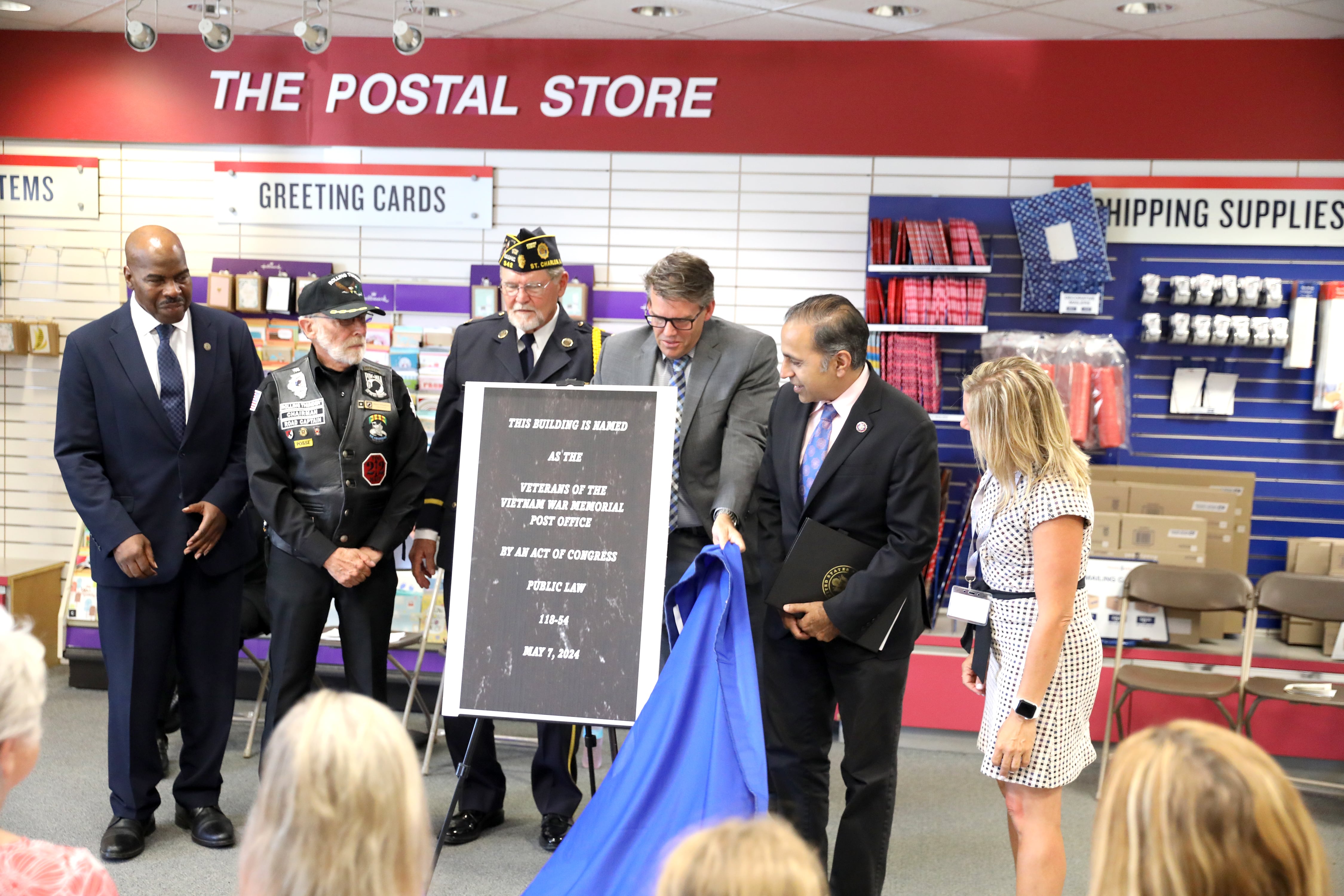 St. Charles post office renamed in honor of Vietnam veterans