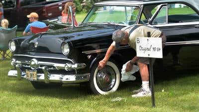 Photos: New Record for Lyndon Car Show