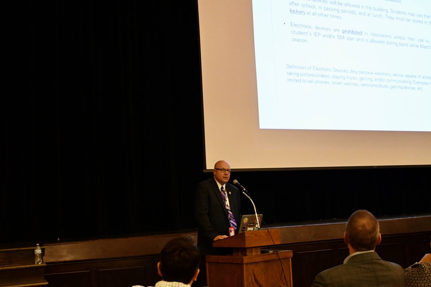 La Salle- Peru Superintendent Steven Wrobleski speaks about the implementation of a new cell phone policy during Wednesday nights forum at Matthiessen Memorial Auditorium.