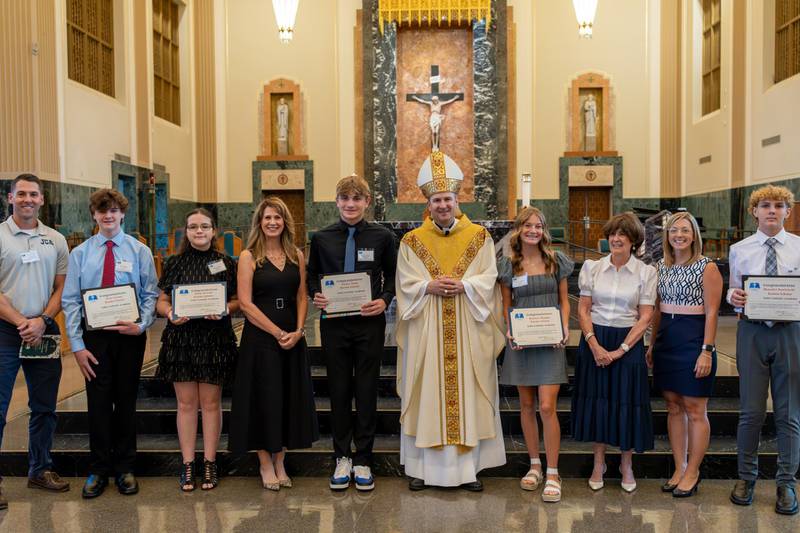 Joliet Catholic Academy’s Kazma Family Scholarship recipients from the class of 2028 gathered at the Cathedral of St. Raymond Nonnatus in Joliet on Saturday, Aug. 17, 2024 for a mass in their honor. The winners included Emily Dvorak, Katelyn Munday, Benedict Pawlowski, Luke Sartori and Parker Toole.