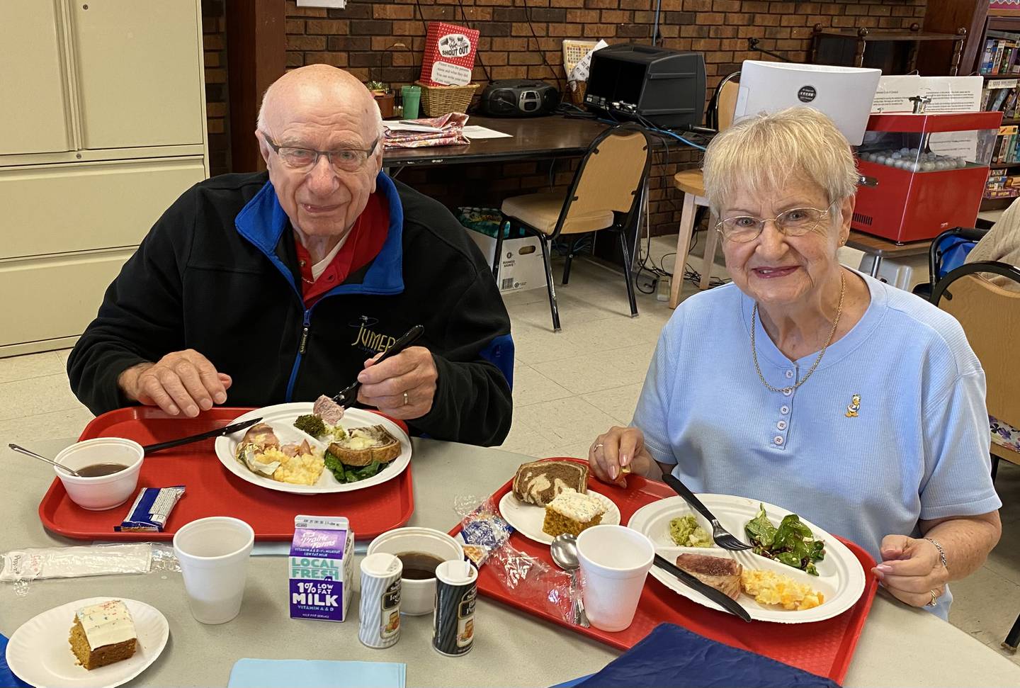 George and Kathy Kazda enjoy a meal at Yorkville's Community Nutrition Network.