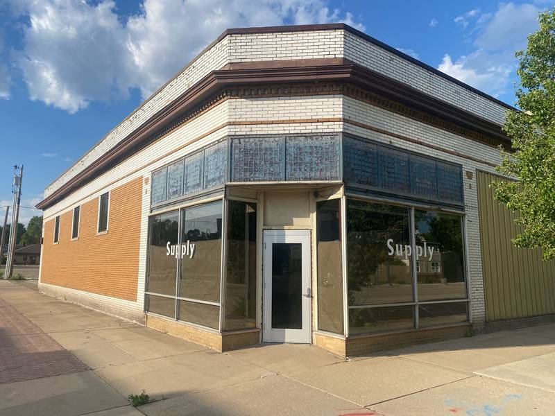 The building, the former La Salle Office Supply, at 907 First St. will be getting a facelift as the council unanimously approved a grant to Margie King for facade improvements, specifically for replacing the windows and doors on the first and second floor and a new store front.