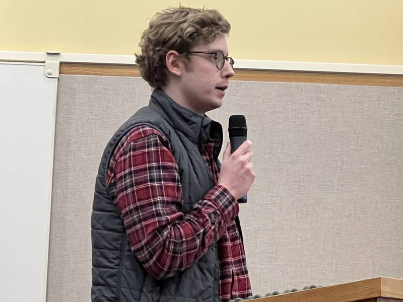 Benjamin Sych, with New Leaf Energy, talks with the DeKalb County Planning and Zoning Committee on Wednesday, Feb. 22, 2023, about two special permit requests for two proposed 5-megawatt solar developments in Clinton Township.