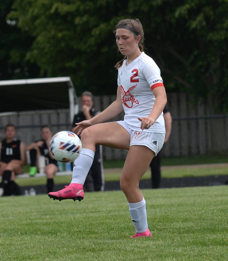 Oregon's Anna Stender (2) settles a pass during the 1A Indian Creek Sectional on Saturday, May 18, 2024.