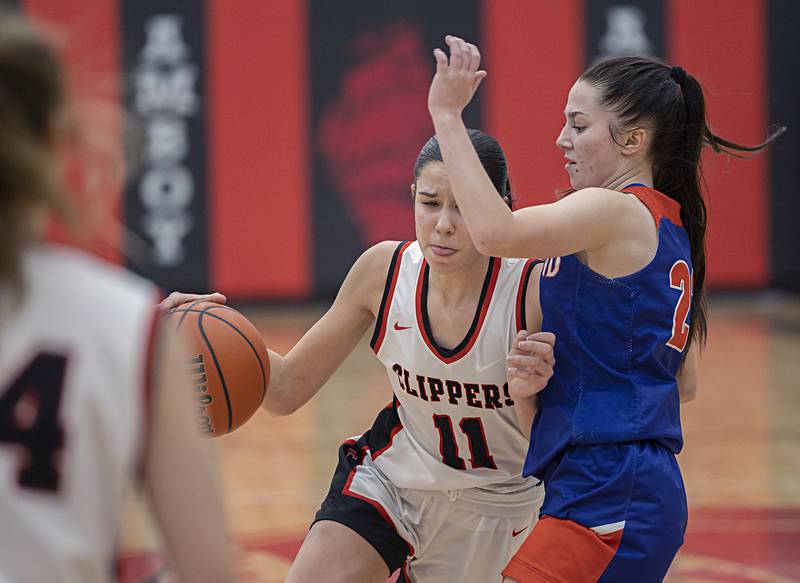 Amboy’s Tyrah Vaessen works against Eastland’s Sienna Peterson Friday, Jan. 19, 2024 at Amboy High School.