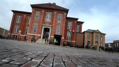 Friends of the Old Courthouse, City of Woodstock offering guided tour