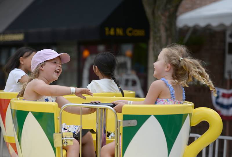 Photos Annual Taste of Westmont Festival Shaw Local