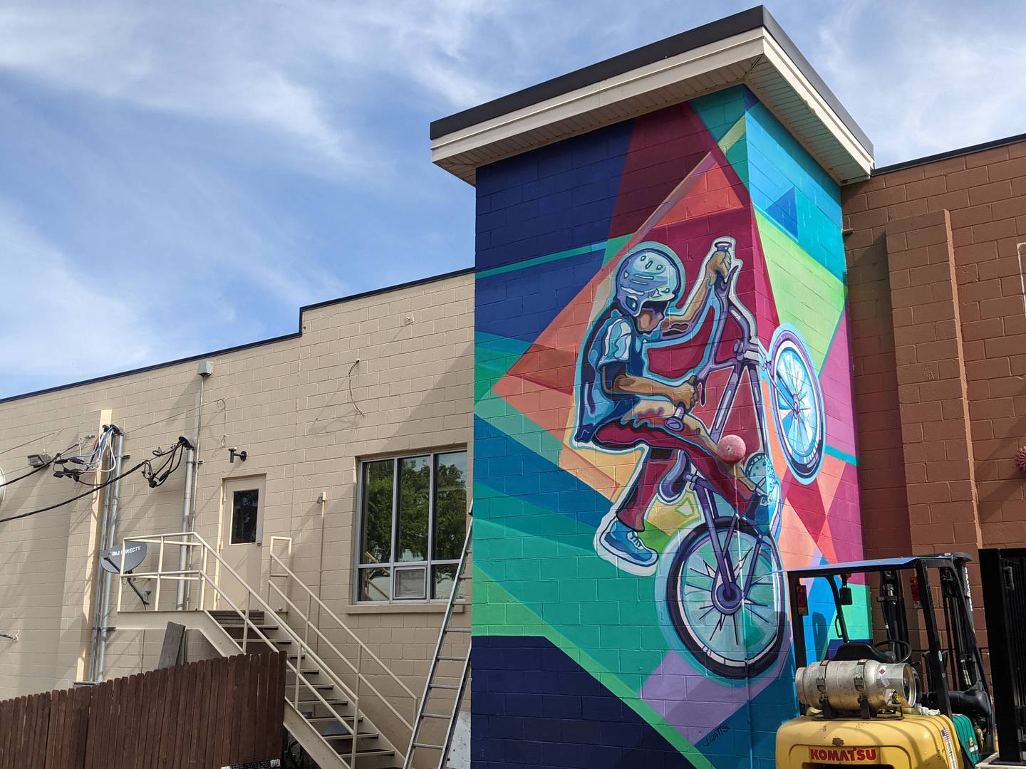 Jason Watt’s artwork is well known to anyone visiting downtown Oswego. In 2022,  Watts painted a mural on the south side of the building at 59-61 Main Street in downtown Oswego.