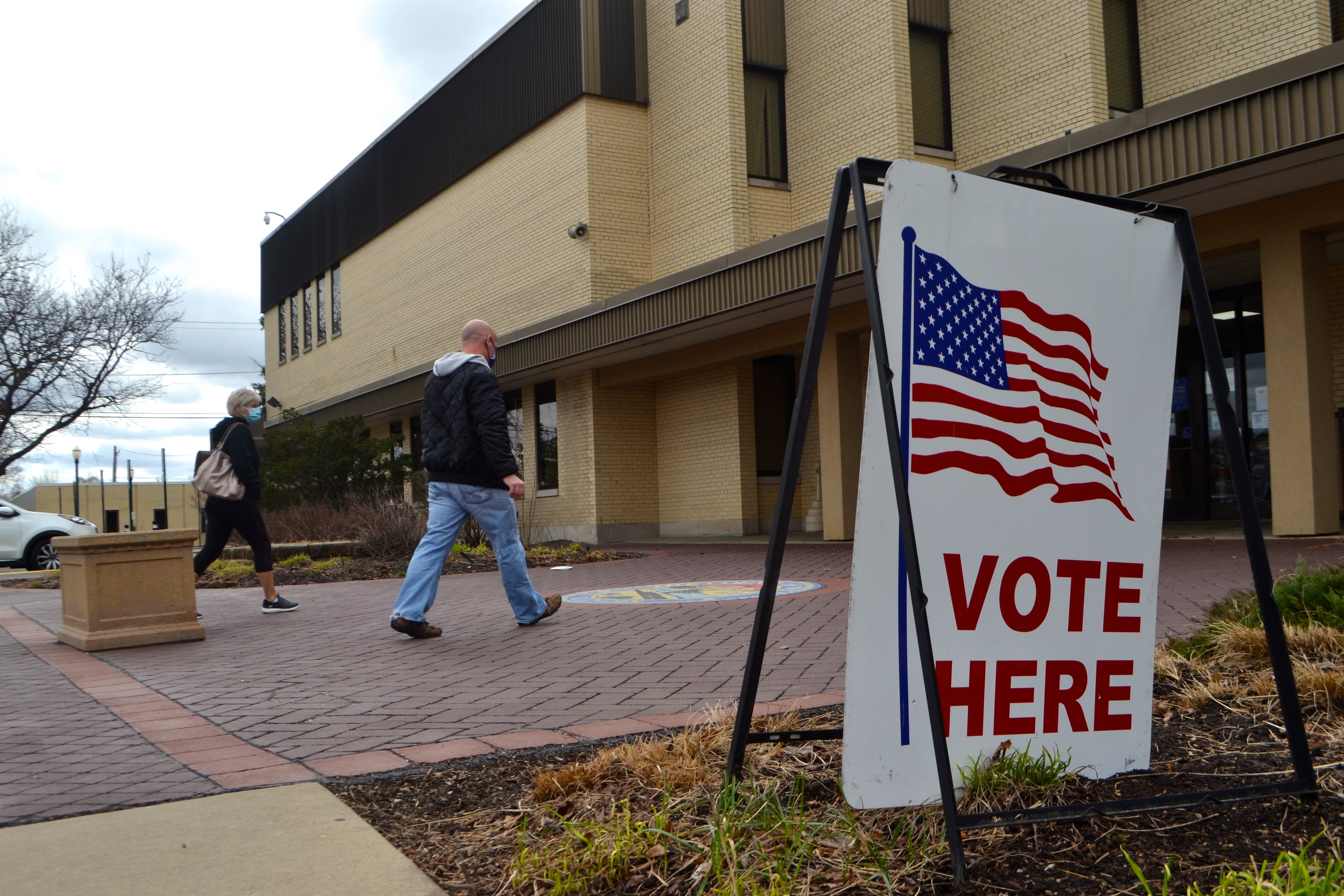 Will County hopes to recruit more 2024 election judges