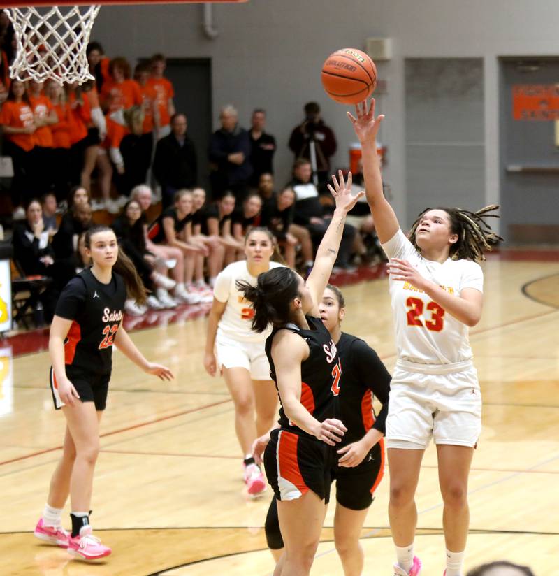 Batavia’s Addison Prewitt shoots the ball during a Class 4A Batavia Sectional semifinal game against St. Charles East on Tuesday, Feb. 20, 2024.