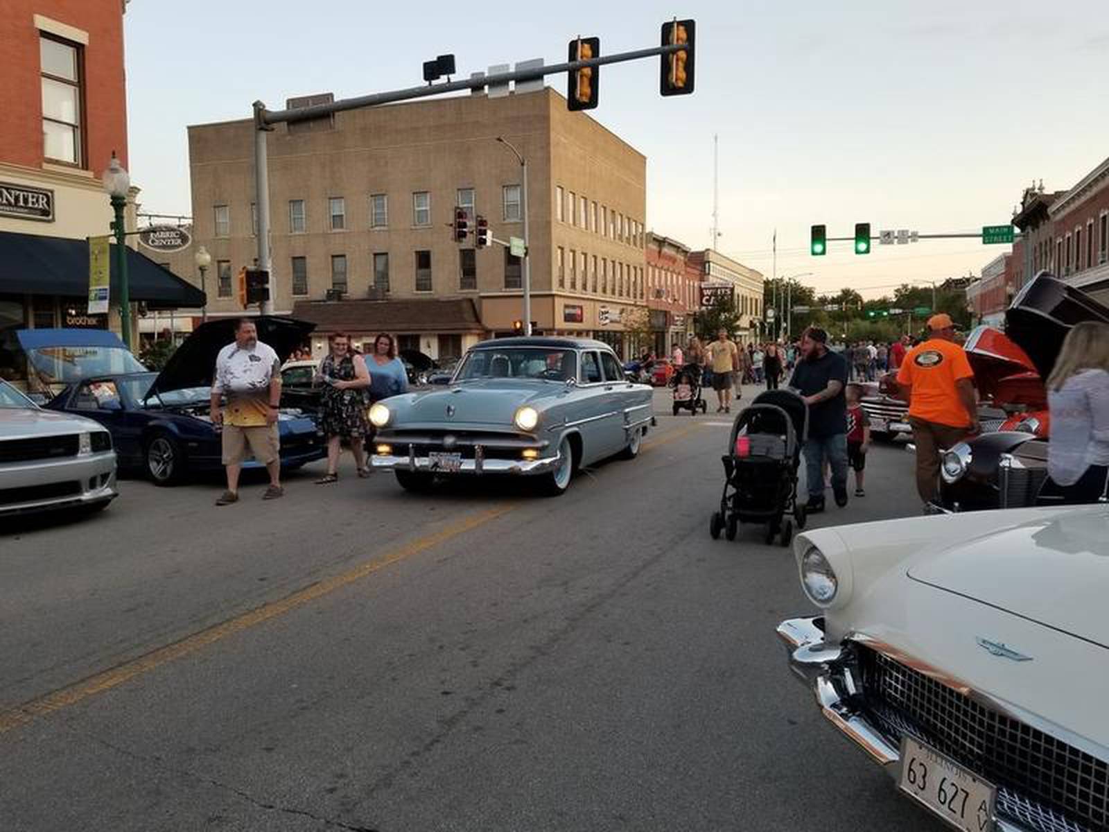 Morris Cruise Night brings in classic cars, visitors Shaw Local