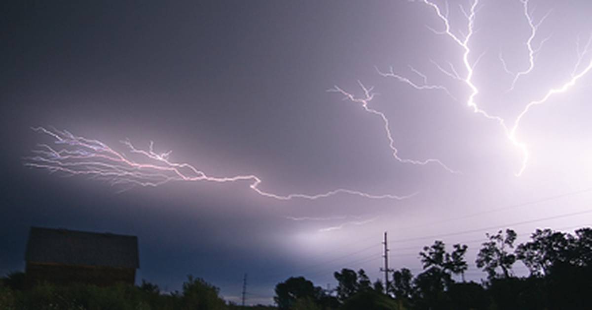 Severe thunderstorms may develop over much of northern Illinois this evening