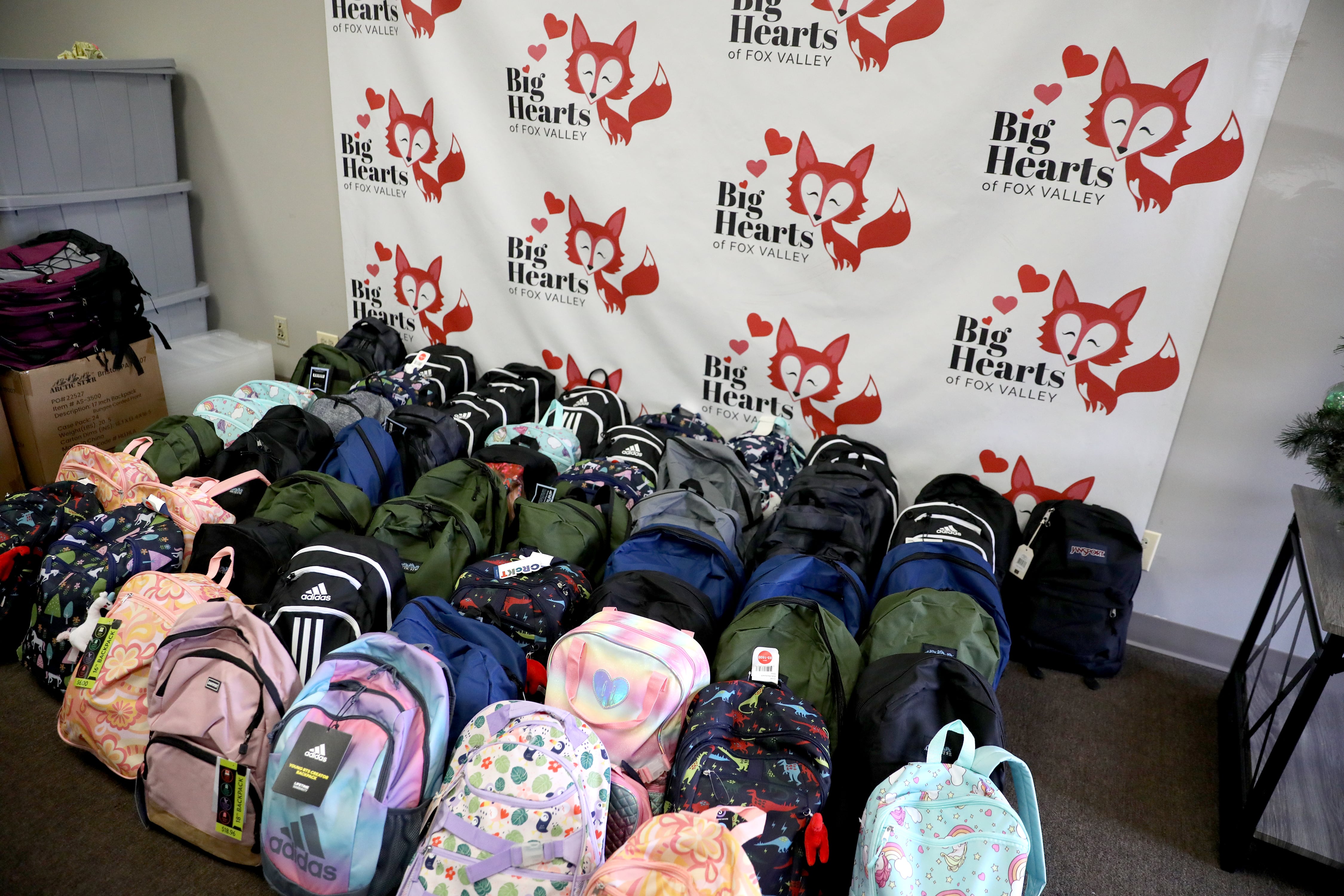 St. Charles nonprofit provides over 100 backpacks filled with supplies to D303 students