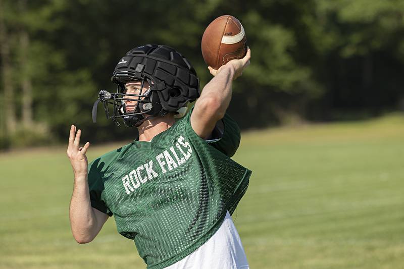 Rock Falls’ Trail Stonitsch makes a pass during practice Tuesday, Aug. 13, 2024.