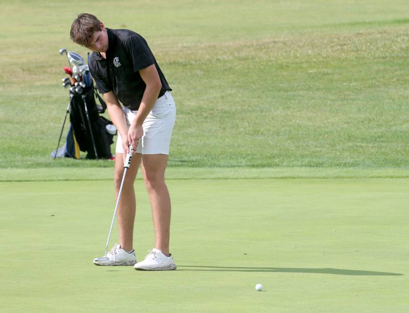 Kaneland's Brayden Seaton puts during the Pirate Invitational golf meet on Monday, Sept. 16, 2024 at Deer Park Golf Course in Oglesby.