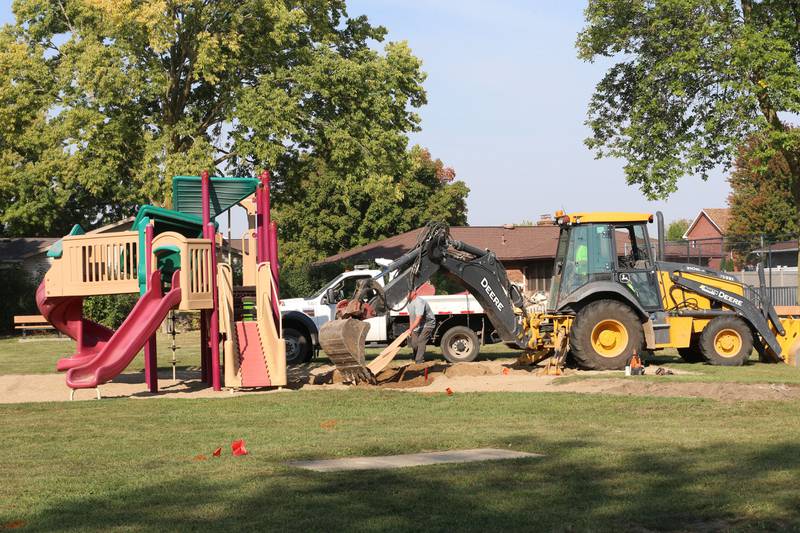 City of Peru workers remove playground equipment on Wednesday, Sept. 18, 2024 at 28th Street Park in Peru.