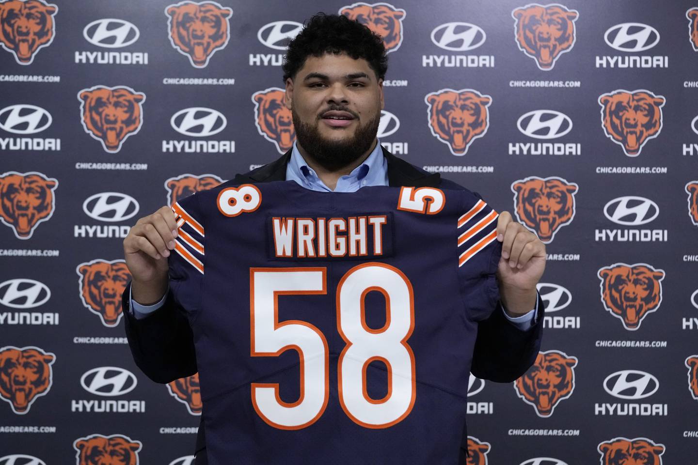 How the Chicago Bears narrowed in on Darnell Wright as their top draft