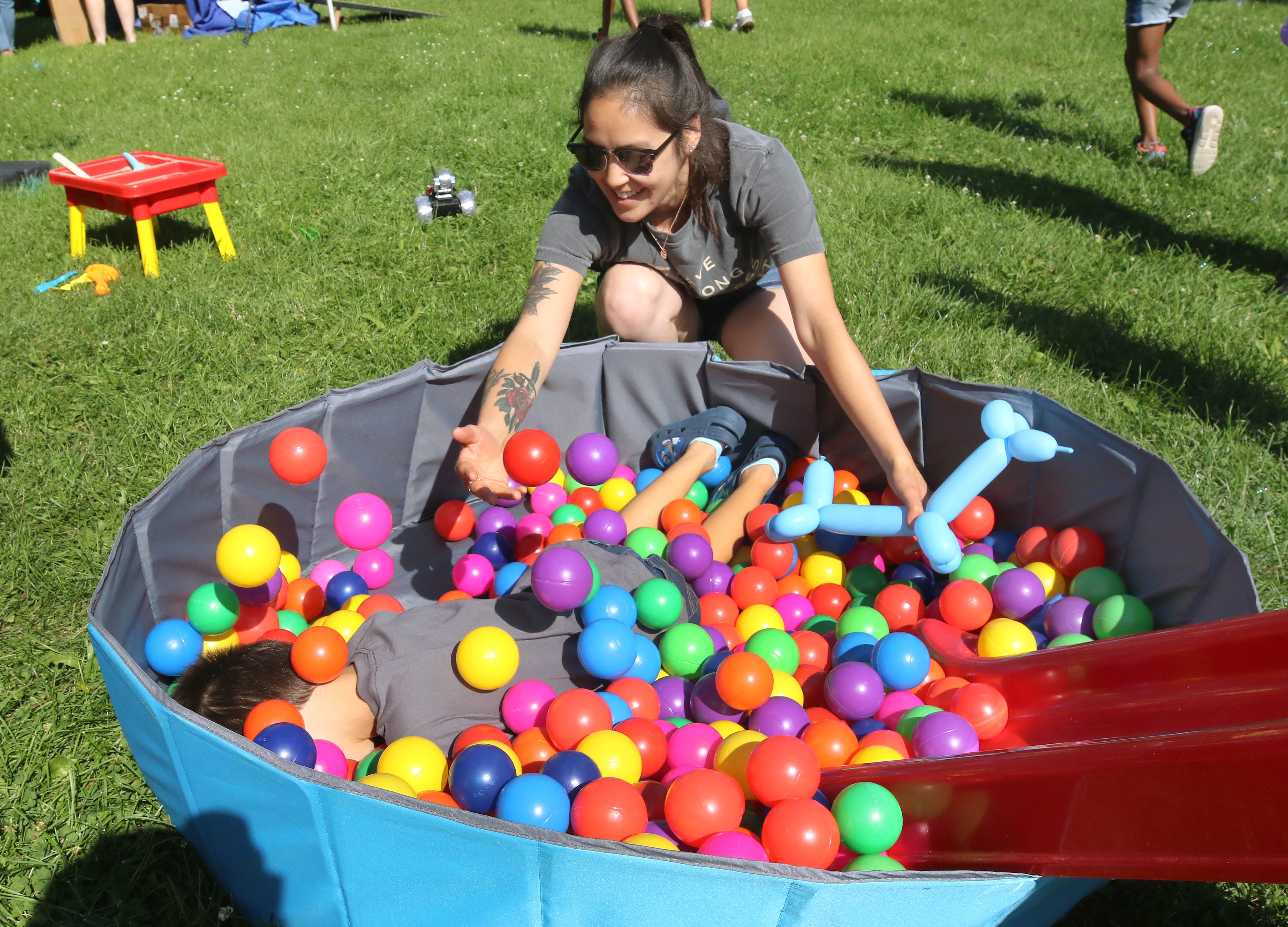 Photos: DeKalb Chamber of Commerce, DeKalb Park District host Family Fun Fest