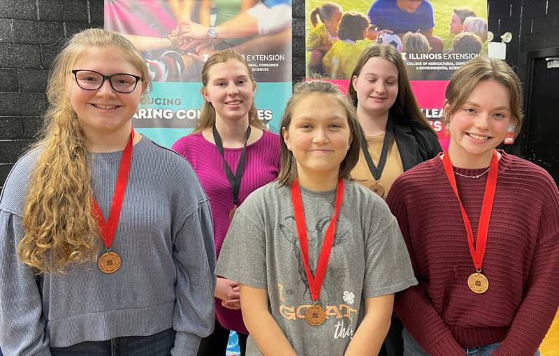 Five Kendall County 4-H members submitted for Emerald Level Experience Awards with Illinois 4-H. They are (from left) Annie Ralston of Yorkville, Sydney Reppy of Yorkville, Abi Munar of Plano, Emily Reppy of Yorkville, and Sofie Heidrich of Oswego. At the end of each 4-H year, members may apply for Experience Level Recognition by documenting their club, county, multi-county, state and national experiences and accomplishments in the four dimensions: participation, community service, leadership, and project learning.