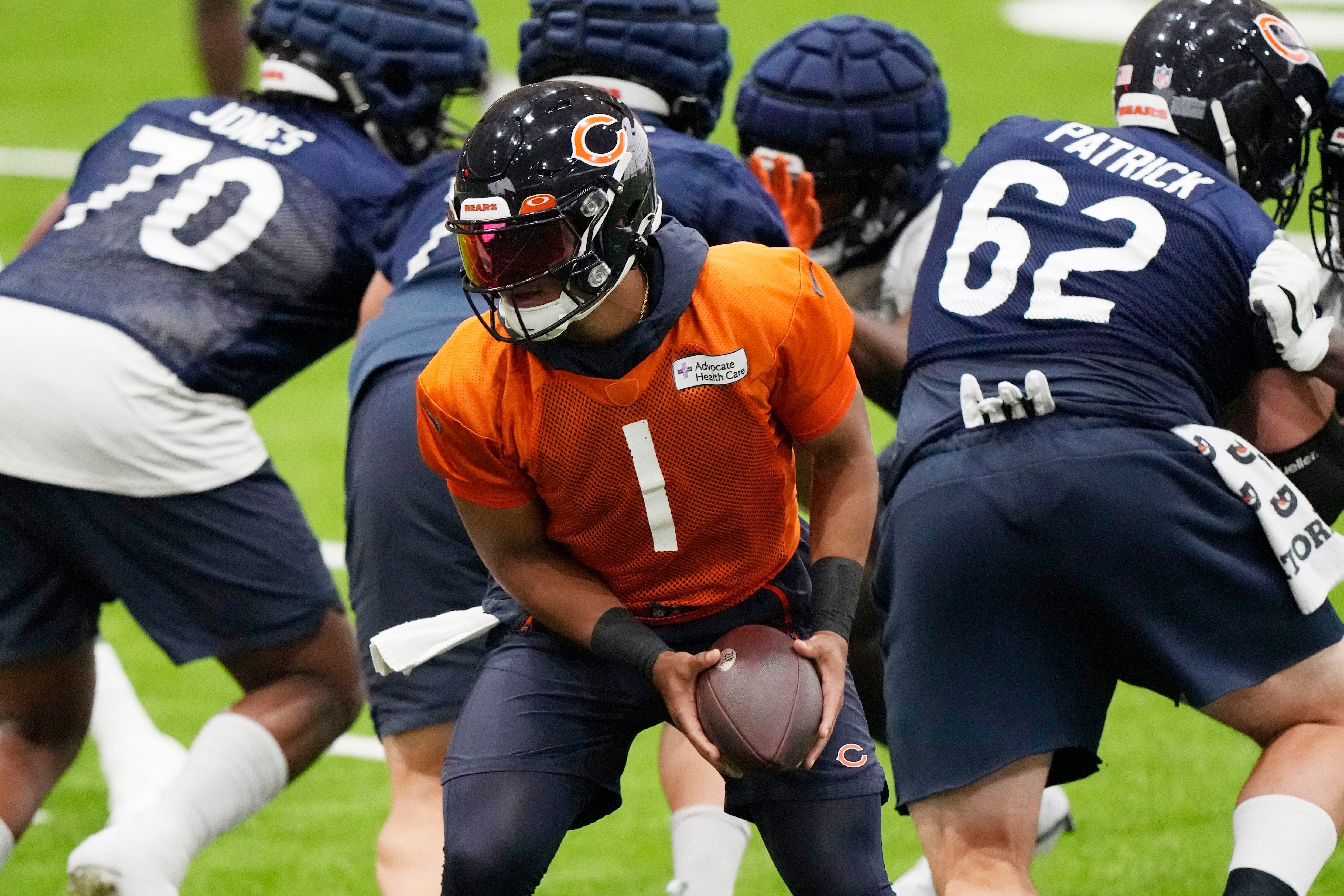 Deshaun Watson training with Justin Fields, Jordan Love