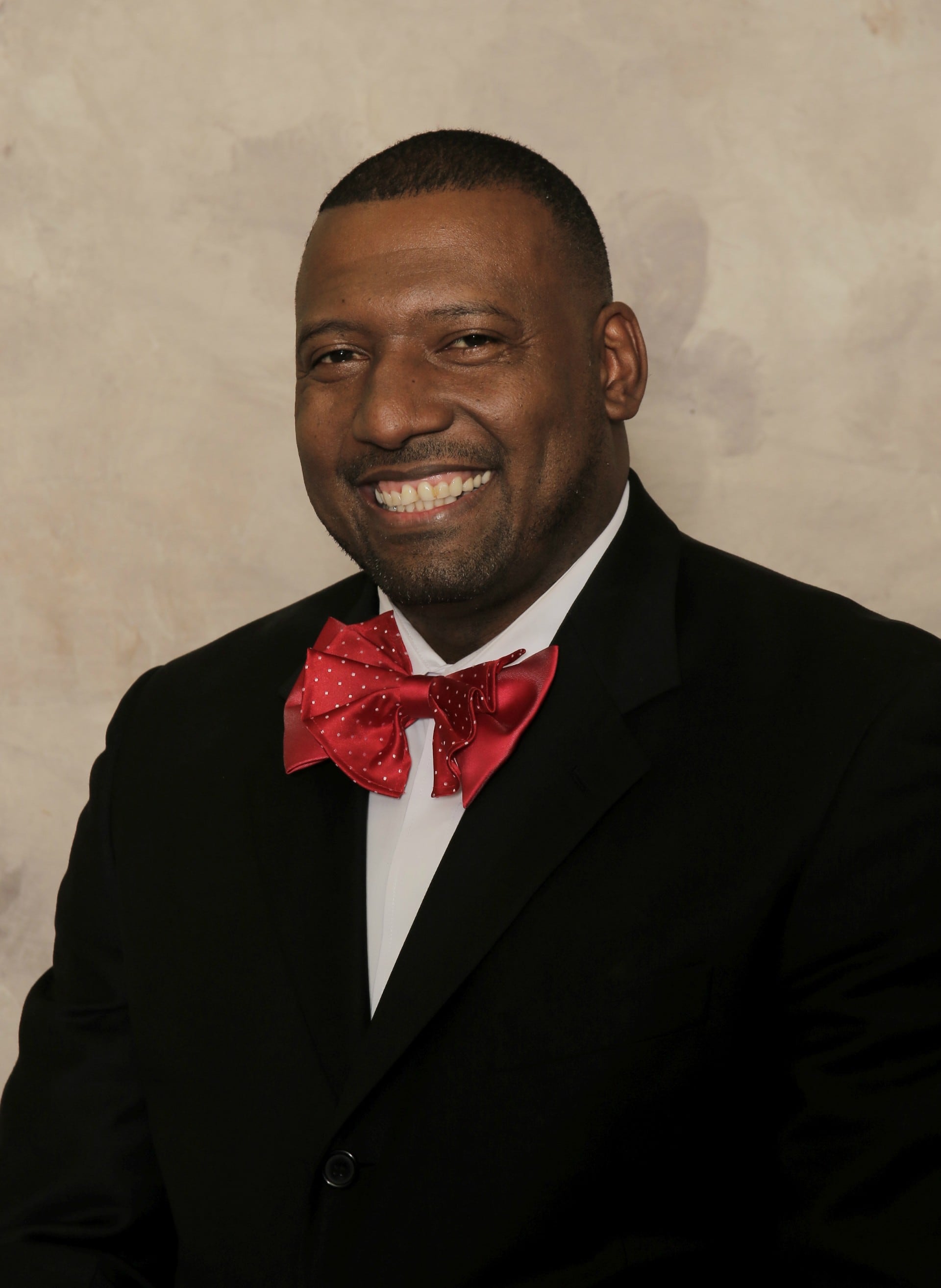 Glenbard East Assistant Principal for Athletics D’Wayne Bates was selected to serve a four-year term on the National Federation of State High School Association’s National Council Board of Directors.