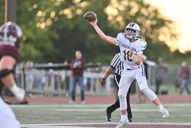 Wheaton North 2-point try with 2:22 remaining tops Lockport 22-21