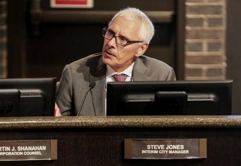 Interim City Manager Steve Jones speaks to the Joliet City Council on July 1 in Joliet.