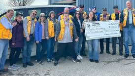 Sycamore Lions Club donates $1K to Meals on Wheels 