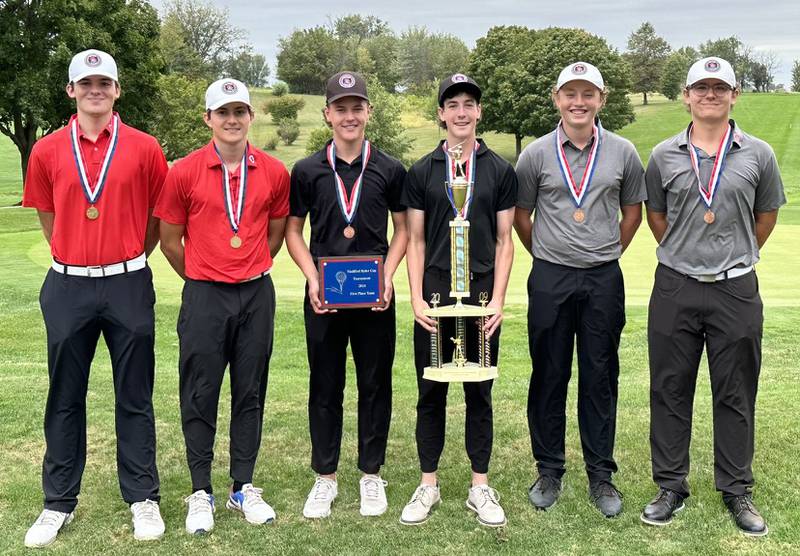 The Ottawa boys golf team, with a record score of 219, captured the title of the Mendota Ryder Cup Tournament for the fourth consecutive year at Mendota Golf Club on Saturday.