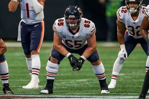 Chicago Bears' subpar offensive line-building process is rearing