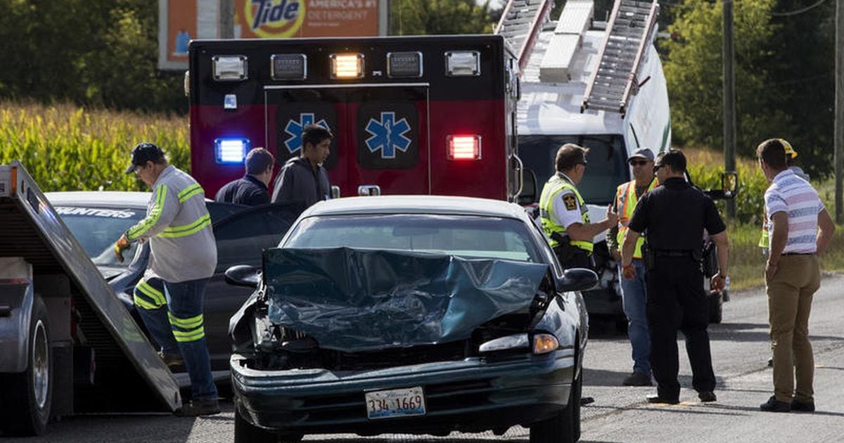 5-vehicle crash closes portion of Route 20 near Marengo – Shaw Local