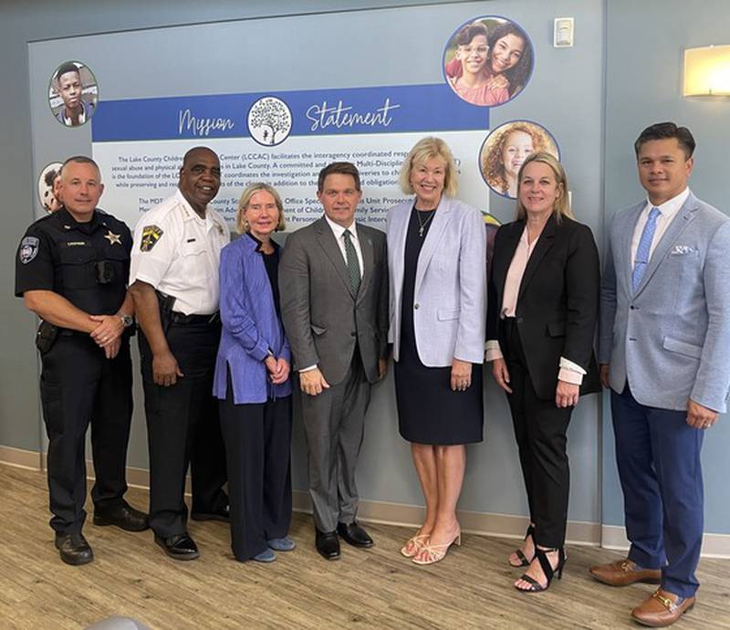 Mundelein Deputy Police Chief Tom Poyner (from left), Lake County Sheriff John Idleburg, Rosalind Franklin University President and CEO Wendy Rheault, Lake County State's Attorney Eric Rinehart, Illinois State Sen. Julie Morrison, Lake County Children's Advocacy Center Director Carrie Flanigan and Rosalind Franklin University Vice President of Clinical Care Services Jeff Espina.