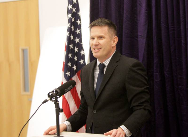 Mark Foulkes, candidate for St. Charles’ 1st ward alderman, gives his opening statement during a candidate forum hosted by the St. Charles Chamber of Commerce at Clarke Control in St. Charles on Wednesday, Feb. 22, 2023.