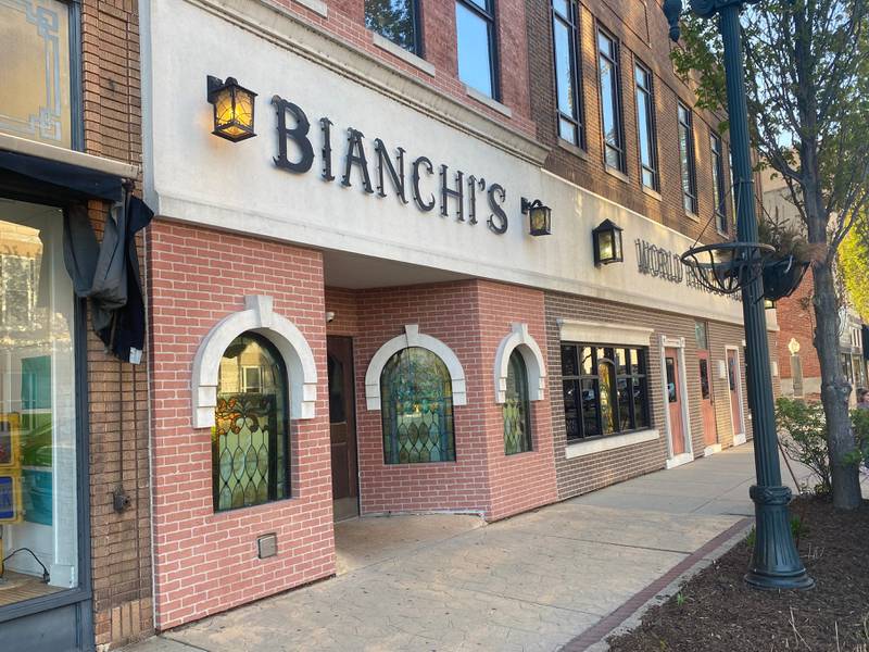 The Mystery Diner is a frequent visitor to Bianchi's Pizza in historic downtown Ottawa.